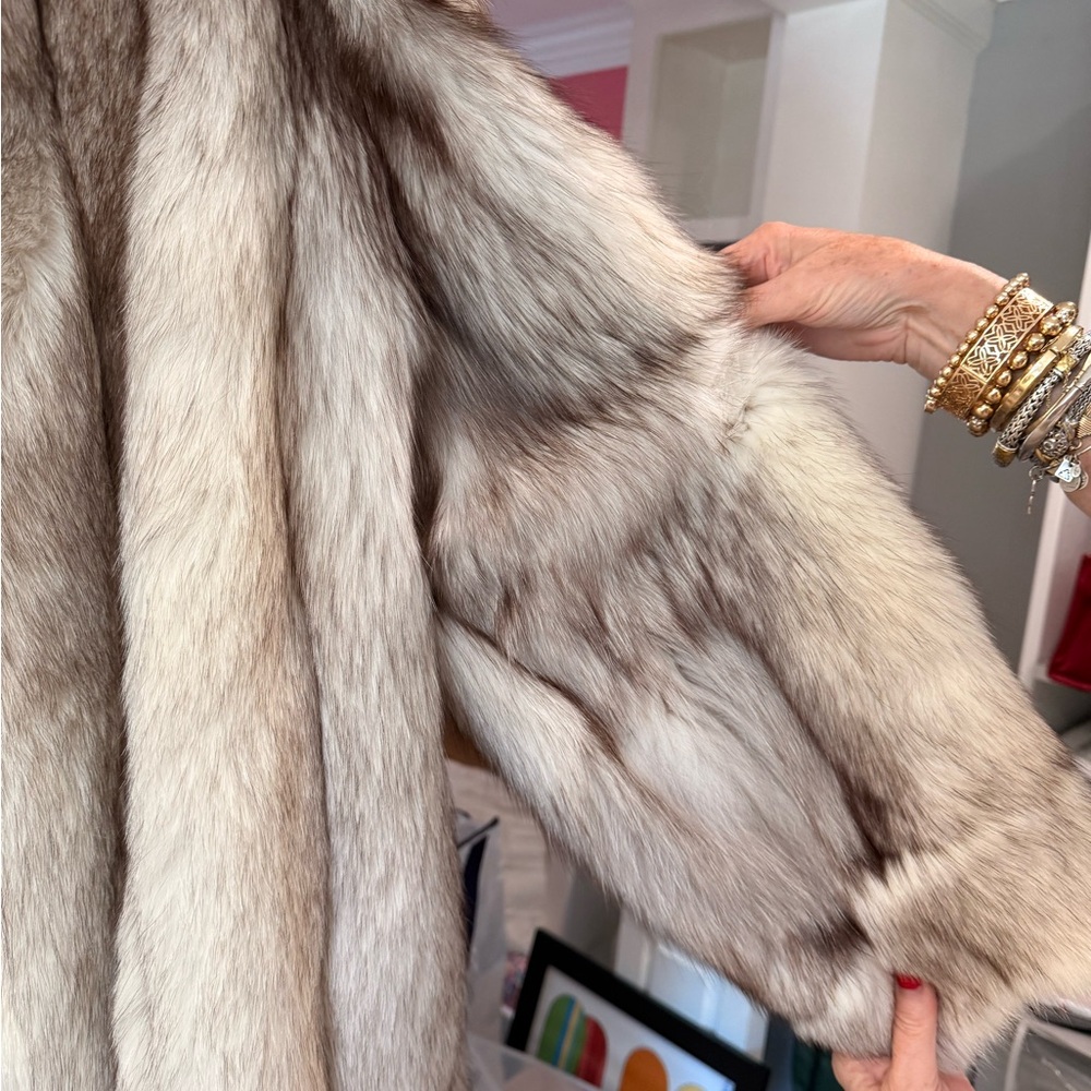 90’s Lowenthal Furriers Rabbit Fur Coat - Medium - Picture 5 of 12